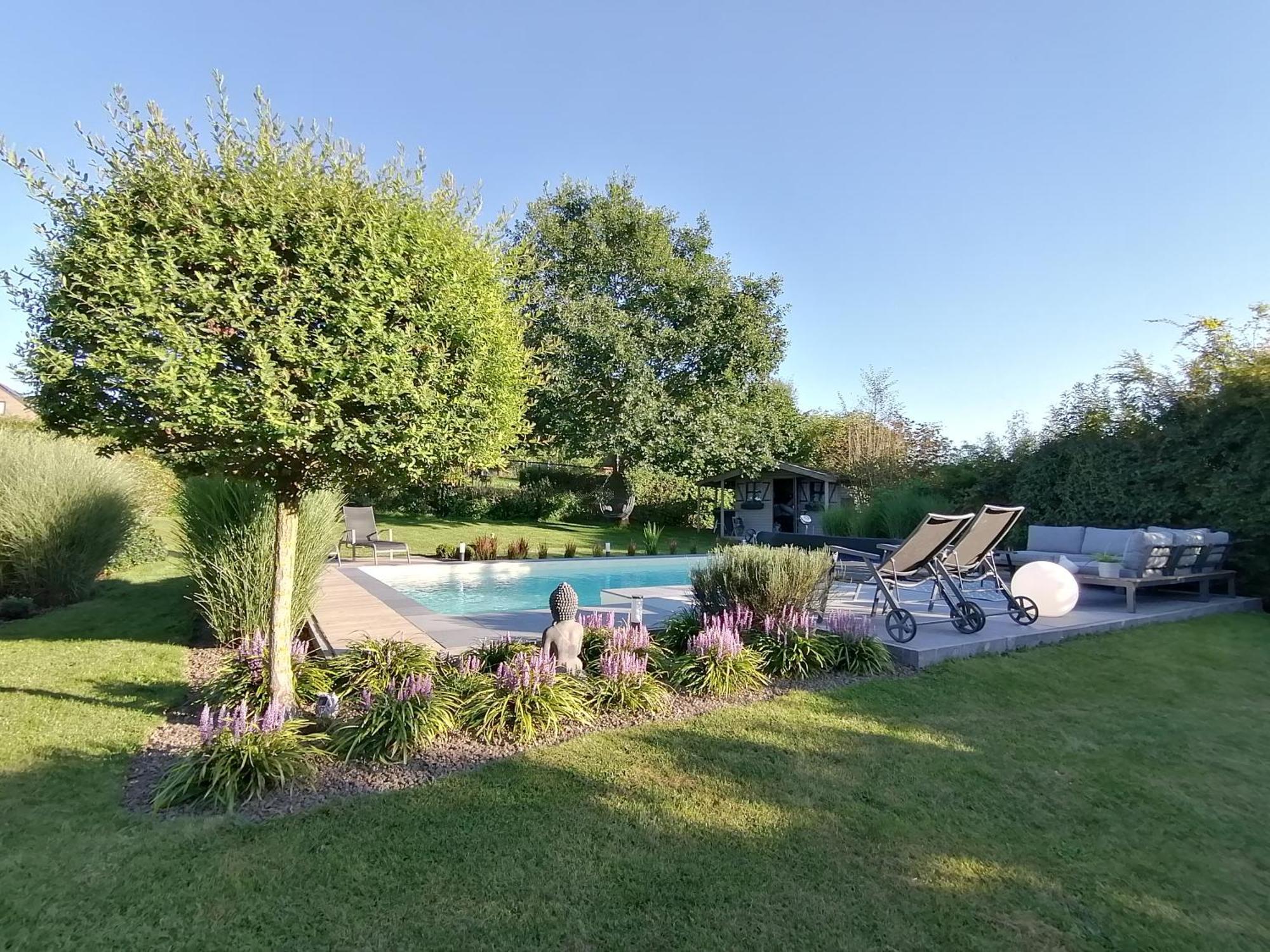 Le Clos Du Montys Louveigné Esterno foto